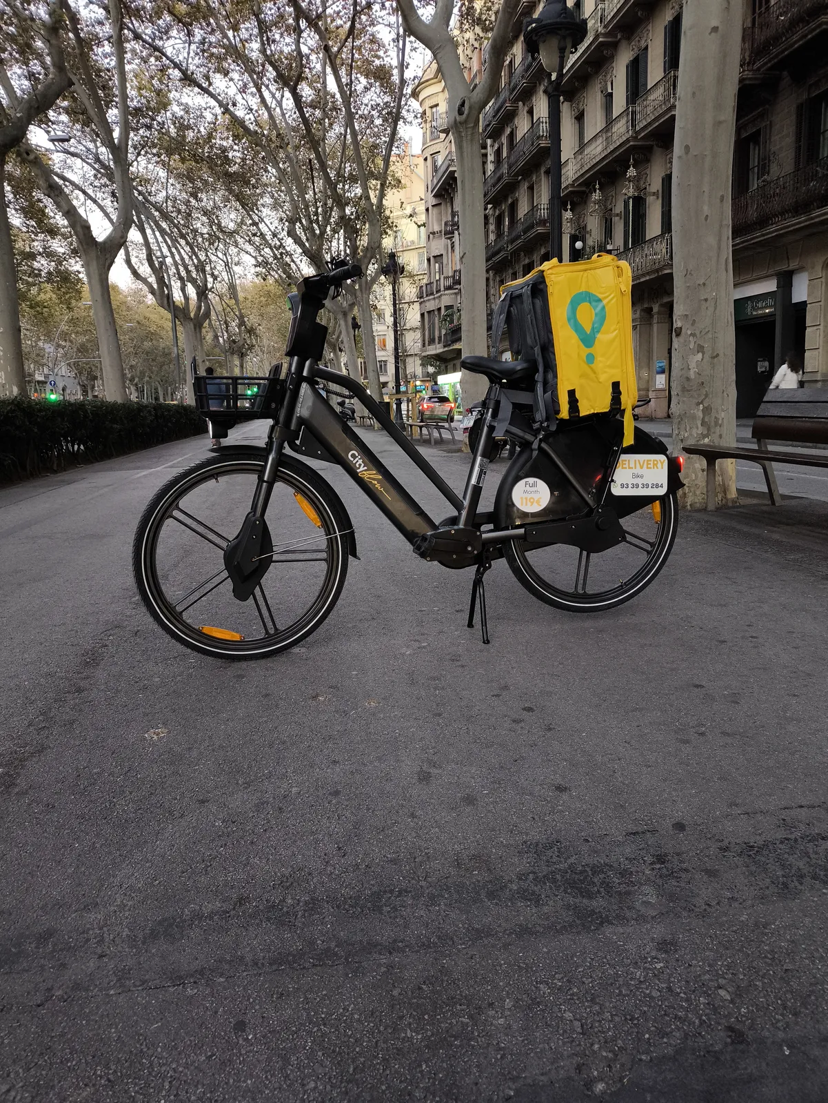 Bici cargo eléctrica CityFlow para delivery en Barcelona